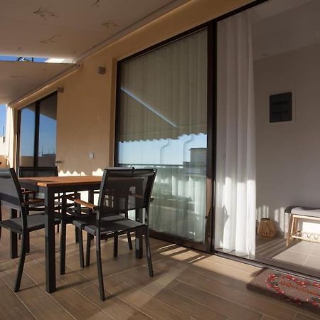 Cozzzy. Exclusive Apartment. Солун Екстериор снимка
