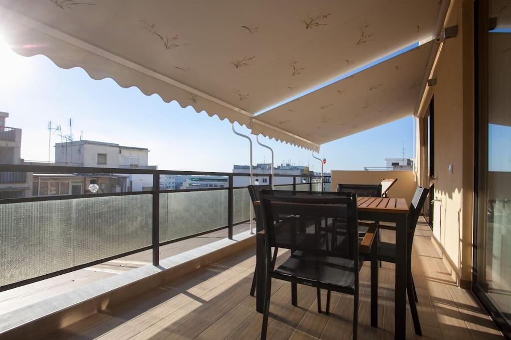 Cozzzy. Exclusive Apartment. Солун Екстериор снимка