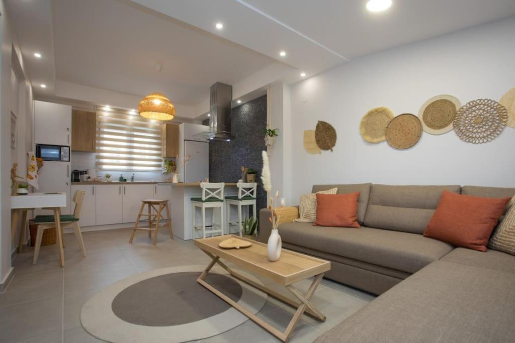 Cozzzy. Exclusive Apartment. Солун Екстериор снимка